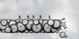 Il tempo perso, i risultati degli studenti e il disciplinamento degli insegnanti